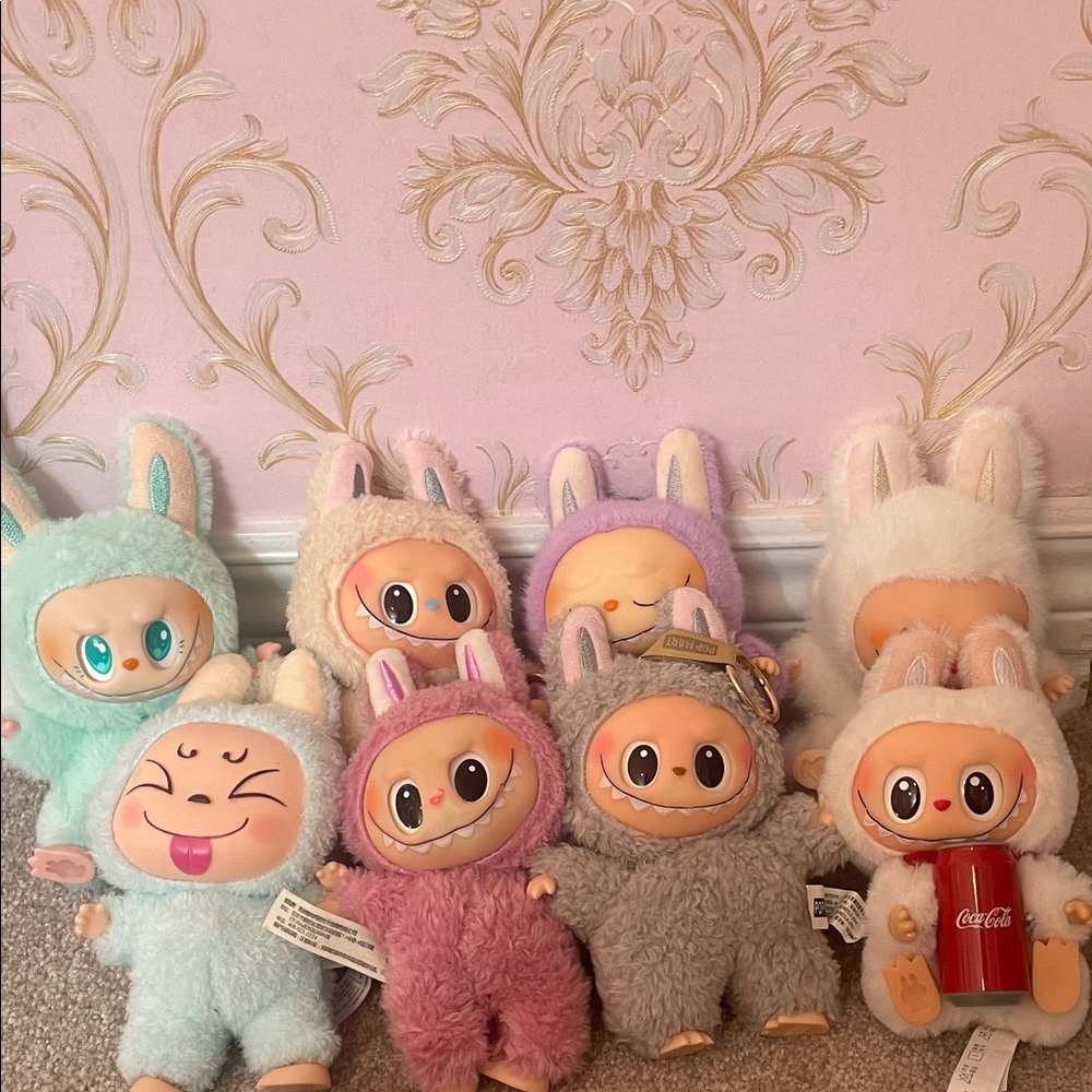 Lot of Lafufus ✨